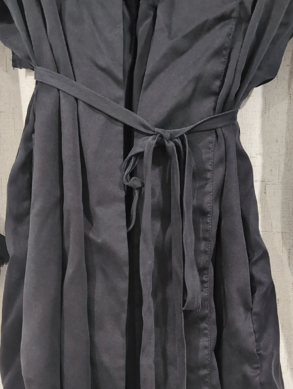 Lunya Washable Silk Robe Immersed Black XS/S - Picture 5 of 8